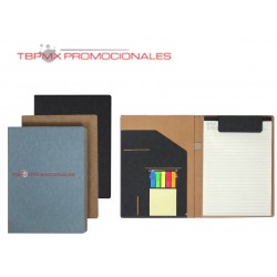 Carpeta con block de notas...